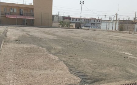 شهروند خبرنگار: تعمیر و نوسازی چمن مصنوعی محله پشت ایستگاه آتش نشانی 2 لنگک کی به پایان می رسد؟