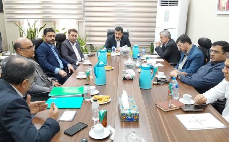 پنجم مهر ماه به نام «روز آبادان» نامگذاری شود