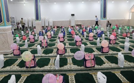 اهدا ۵۰۰بسته نوشت افزار بین دانش آموزان زندانیان در کهگیلویه وبویراحمد