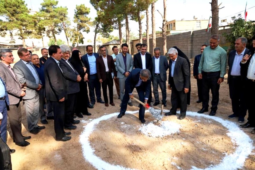 کلنگ‌زنی نخستین مدرسه اولیا در فارس؛ مشارکت خانواده‌ها در نهضت مدرسه‌سازی