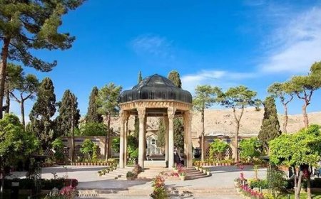 برنامه‌های هفته حافظ در شیراز؛ اپرای عروسکی حافظ و شب‌های شعر