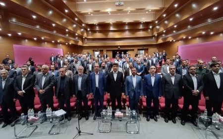 ۴۵۵ پروژه ارتباطی در فارس با اعتبار ۴۲ هزار میلیارد ریال افتتاح شد