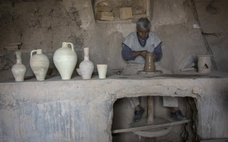راه‌اندازی خانه سفال شهوار میناب؛ احیای هنر سنتی سفال‌گری جنوب هرمزگان