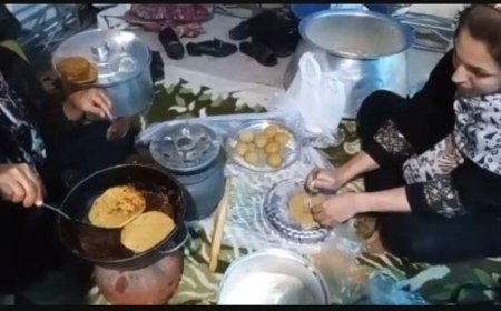 فیلم/نحوه تهیه غذای محلی گرده(کلوچه) خرمایی در کازرون