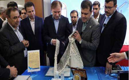 رونمایی از ۳ محصول دانش‌بنیان پارک علم و فناوری بوشهر با حضور معاون علمی رئیس‌جمهور