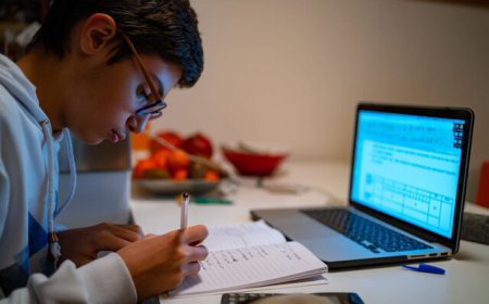 فعالیت مدارس سپیدان در پی زلزله‌های اخیر به حالت مجازی درآمد