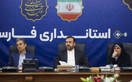 استاندار فارس: انتخابات باید شفاف و رقابتی باشد