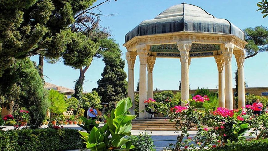 بزرگداشت حافظ ، امشب با حضور وزیر فرهنگ در شیراز