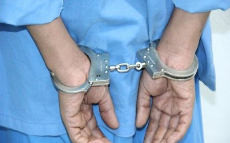 دستگیری قاتل متواری و همدستش در لارستان فارس