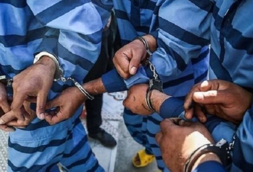 انواع مواد مخدر از معده ۳ قاچاقچی در استهبان فارس کشف شد