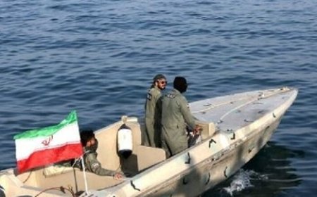 شناور فعال در قاچاق سوخت توسط مرزبانان بندرعباس توقیف شد