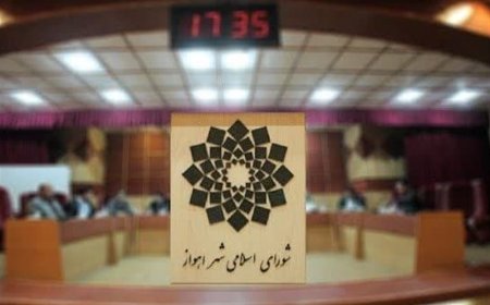 عضو شورای شهر اهواز: در بارندگی‌های اخیر، شهر بدون شهردار پاسخگو ندارد