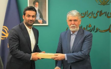 فارس پیشتاز شاخص‌های فرهنگی کشور شد؛ تقدیر وزیر ارشاد از عملکرد استان