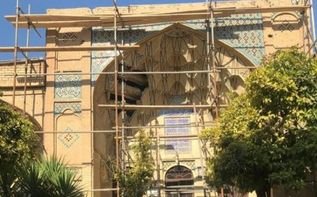 آغاز مرمت مقرنس‌کاری بنای قوامی حافظیه شیراز
