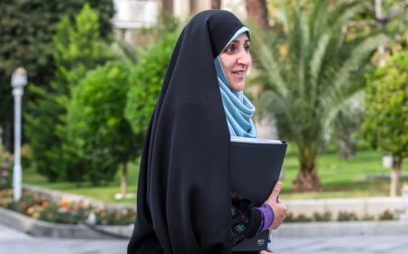 معاون رئیس‌جمهور: هیچ منع قانونی برای صدور گواهینامه موتور برای زنان وجود ندارد