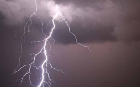 صاعقه در بخش بیکاه رودان حادثه‌ساز شد