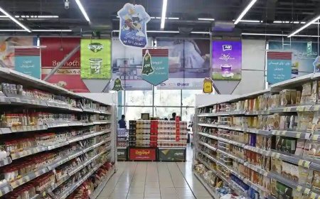 بازار کالاهای اساسی هرمزگان در ایام جنگ تحمیلی تحت کنترل است