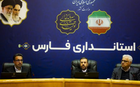 دستور استاندار فارس برای پایش مستمر پروژه‌های مسکن؛ ۱۲ هزار خانواده صاحبخانه می‌شوند
