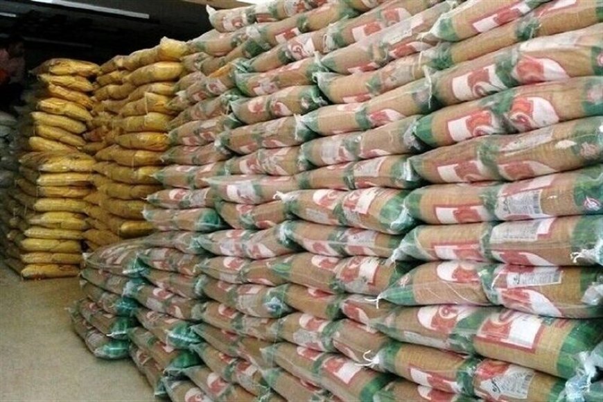 کشف ۲۳۰ تن برنج احتکارشده در یکی از بنادر هرمزگان