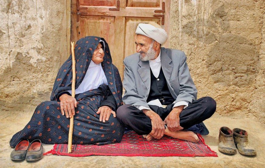 سالمندان حدود ۱۲ درصد جمعیت کشور را تشکیل می‌دهند