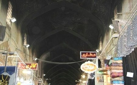 بازار وکیل شیراز در حال پاکسازی و احیاء