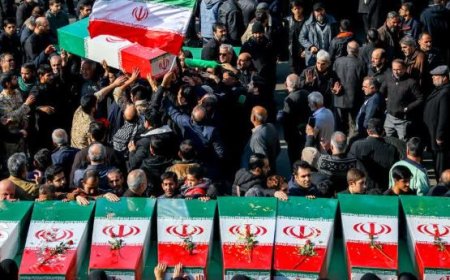 جزئیات مسیر تشییع و خاکسپاری 12 شهید مدافع آرمان ها در شیراز اعلام شد