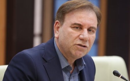 استاندار بوشهر: تکمیل پروژه‌های عمرانی نیمه‌تمام استان تسریع شود