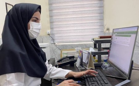ارائه خدمات مراقبتی به بیش از ۳۰۰ مادر باردار از ابتدای جنگ رمضان در بندرلنگه