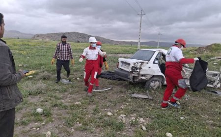 واژگونی پراید در جاده داراب با ۲ کشته
