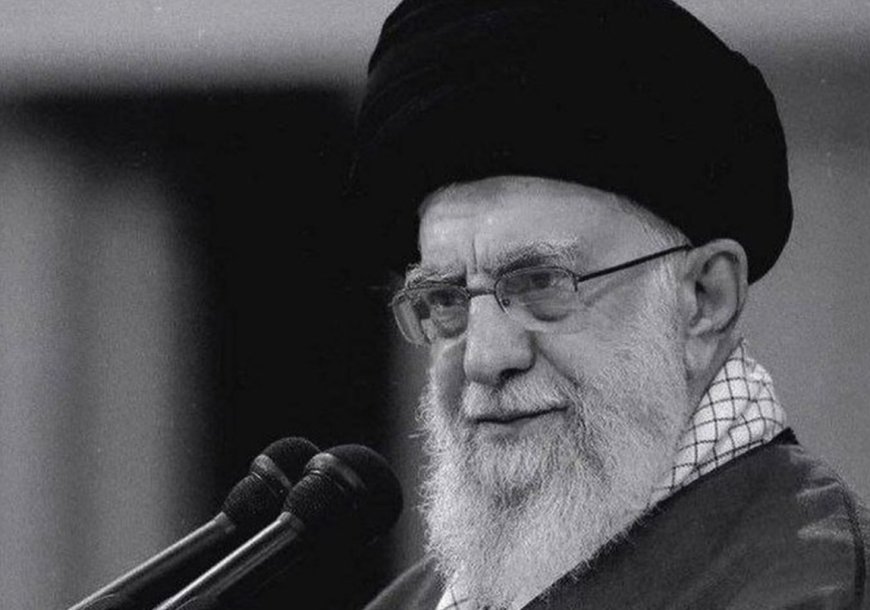 آماده‌سازی جایگاه پیکر رهبر شهید در مصلی