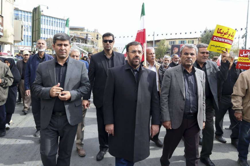 استاندار فارس: تشییع باشکوه شهدای اقتدار، اعلام مقاومت است