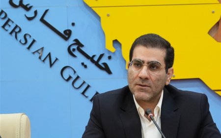 انفجار بمب خوشه‌ای دشمن بین طبیعت‌گردان بوشهر