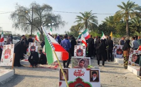 حضور هیأت اعزامی وزارت بهداشت در گلزار شهدای دانش‌آموز میناب