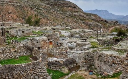 روستای لیوس؛ ترکیب معماری کهن و طبیعت بکر زاگرس