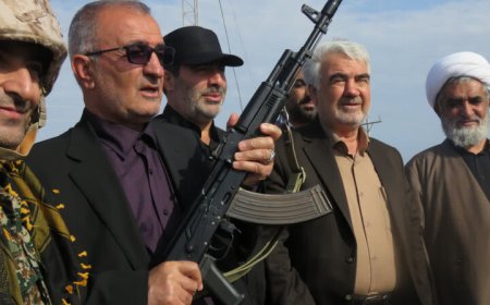بازدید مسئولان از پایگاه‌های تیپ ۴۸ فتح؛تقویت امنیت مرزها در دستور کار