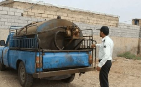 زمین‌گیر شدن ۵۰ خودروی حامل سوخت قاچاق در آبادان