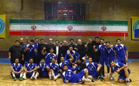 استقلال کازرون؛قهرمان زودهنگام لیگ برتر هندبال