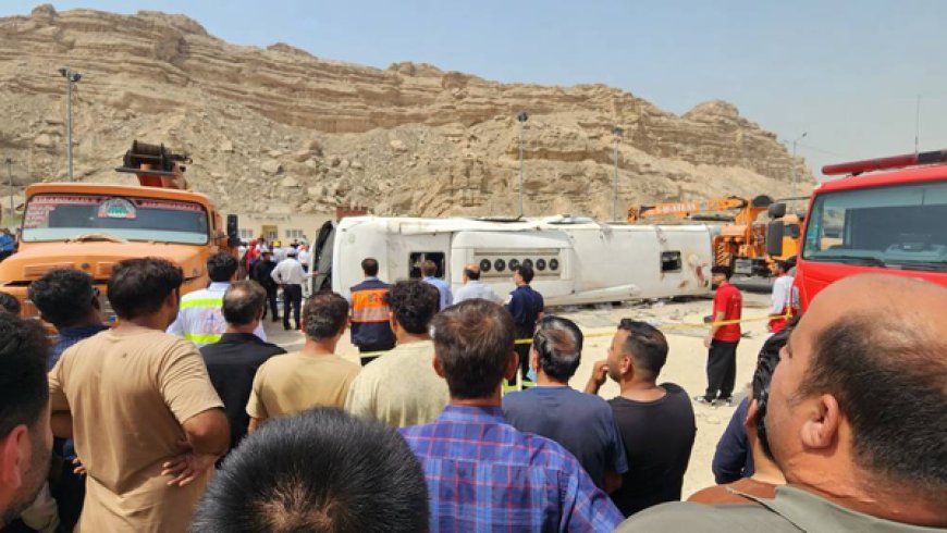 واژگونی اتوبوس در محور عسلویه به کنگان 8 کشته بر جا گذاشت