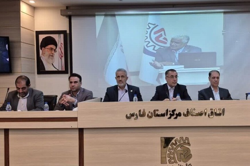 مانور بزرگ نظارت بر بازار در شیراز با هدف مقابله با گرانی و احتکار آغاز شد