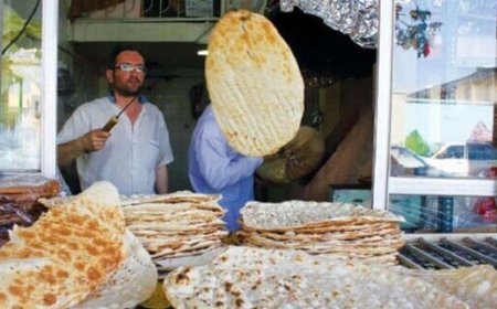 توزیع ۱۱۰ هزار قرص نان صلواتی در ۳۰ نقطه شیراز به مناسبت عید غدیر