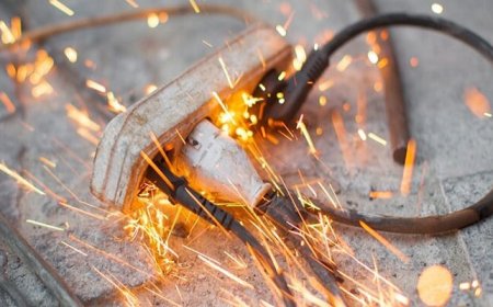۳۰ نفر در هرمزگان طی سال گذشته بر اثر برق‌گرفتگی جان باختند