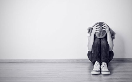 اضطراب یا افسردگی؟ ۱۰ نشانه مهم برای تشخیص بهتر