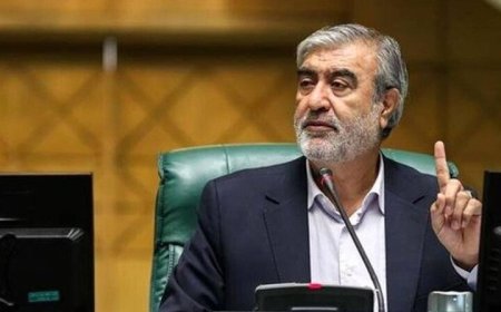 رئیس کمیسیون امنیت ملی به ترامپ: شما تهدید می‌کنید، ما عمل می‌کنیم
