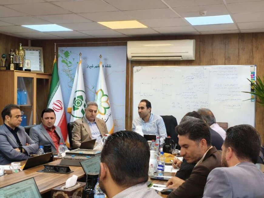 ضرورت تسریع در ساماندهی فرآیندهای فضای سبز شهرداری شیراز