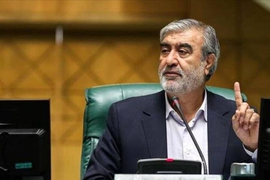 رئیس کمیسیون امنیت ملی به ترامپ: شما تهدید می‌کنید، ما عمل می‌کنیم