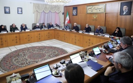 پزشکیان: تشییع رهبر شهید باید نماد وحدت ملی باشد/دستاوردهای تفاهمات اخیر مهم و ارزشمند است