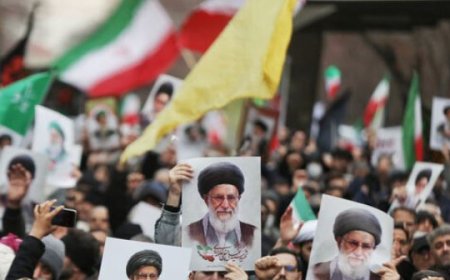 ۱۱۴ دانشجو از دانشگاه هرمزگان راهی مشهد شدند