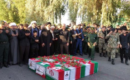 پیکرهای مطهر رزمندگان شهید حملات هوایی آمریکا در گتوند آرام گرفت