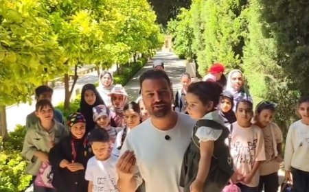 فیلم| بازدید دانش‌آموزان از باغ جهان‌نما و موزه بلدیه شیراز