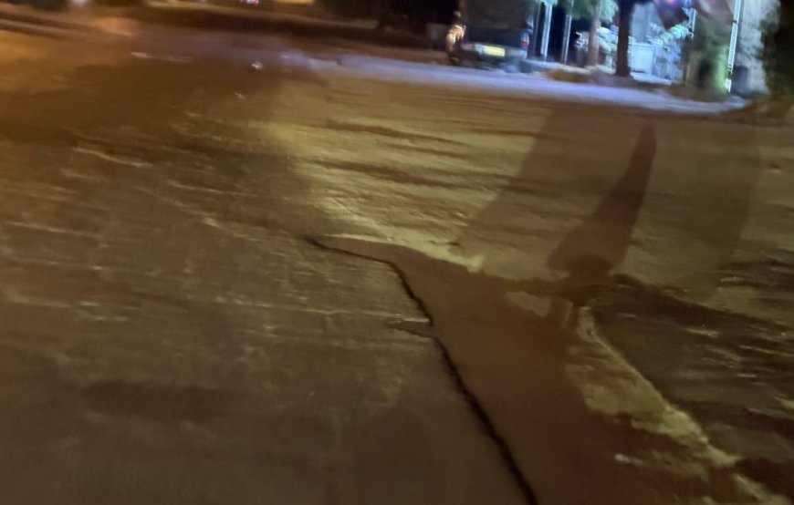 سقوط مادر و فرزند در محل حفاری رهاشده گاز در خیابان اصلی بندرلنگه
